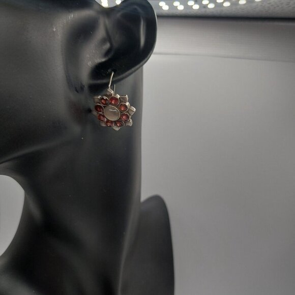 Art Deco Garnet and Moonstone 925 Sterling hook earrings 1920-30 1 inch marked - Picture 3 of 8